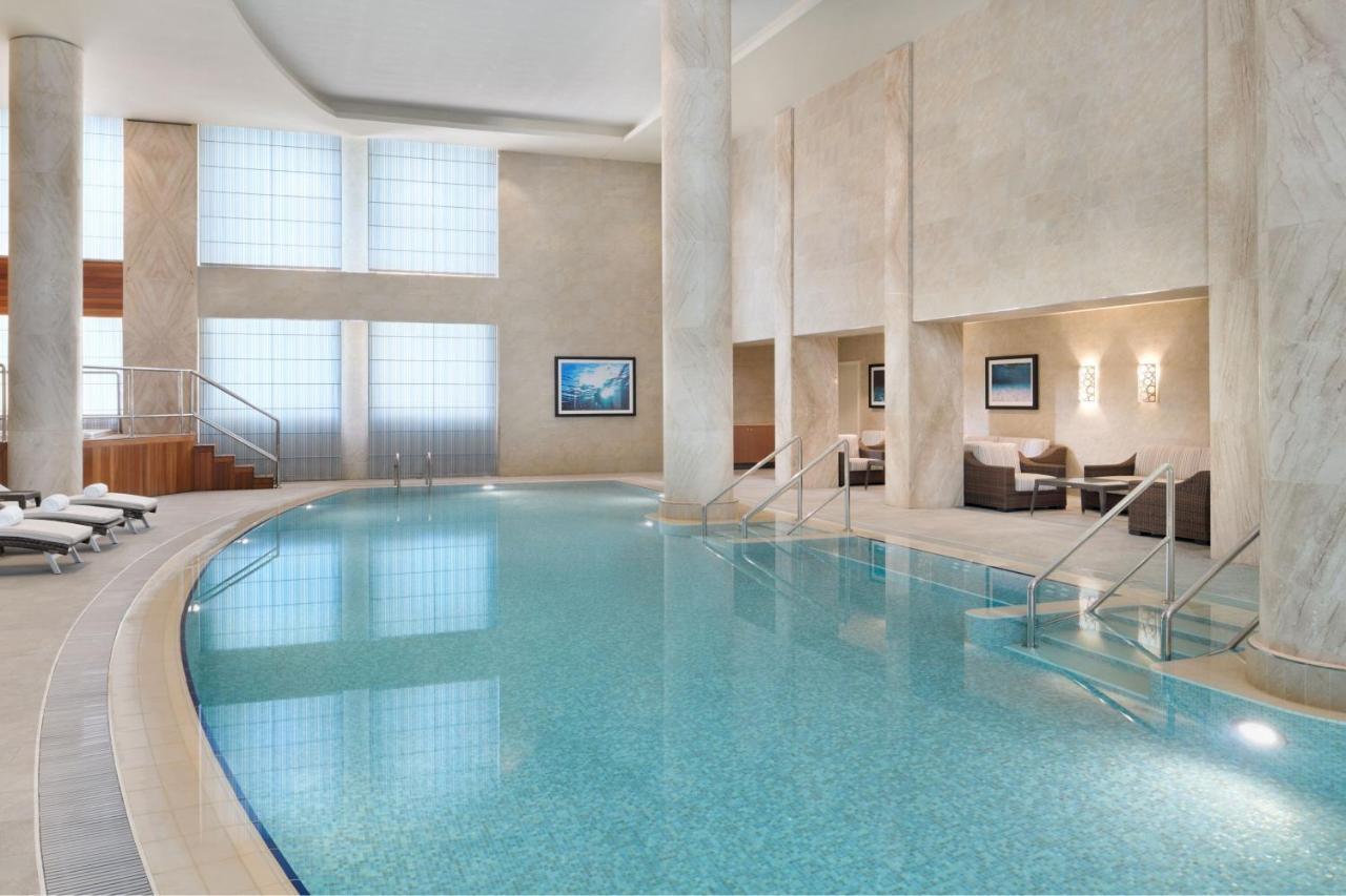 Marriott Executive Apartments Al Khobar Exterior photo The pool at the spa